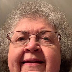 Meet your Posher, Diane